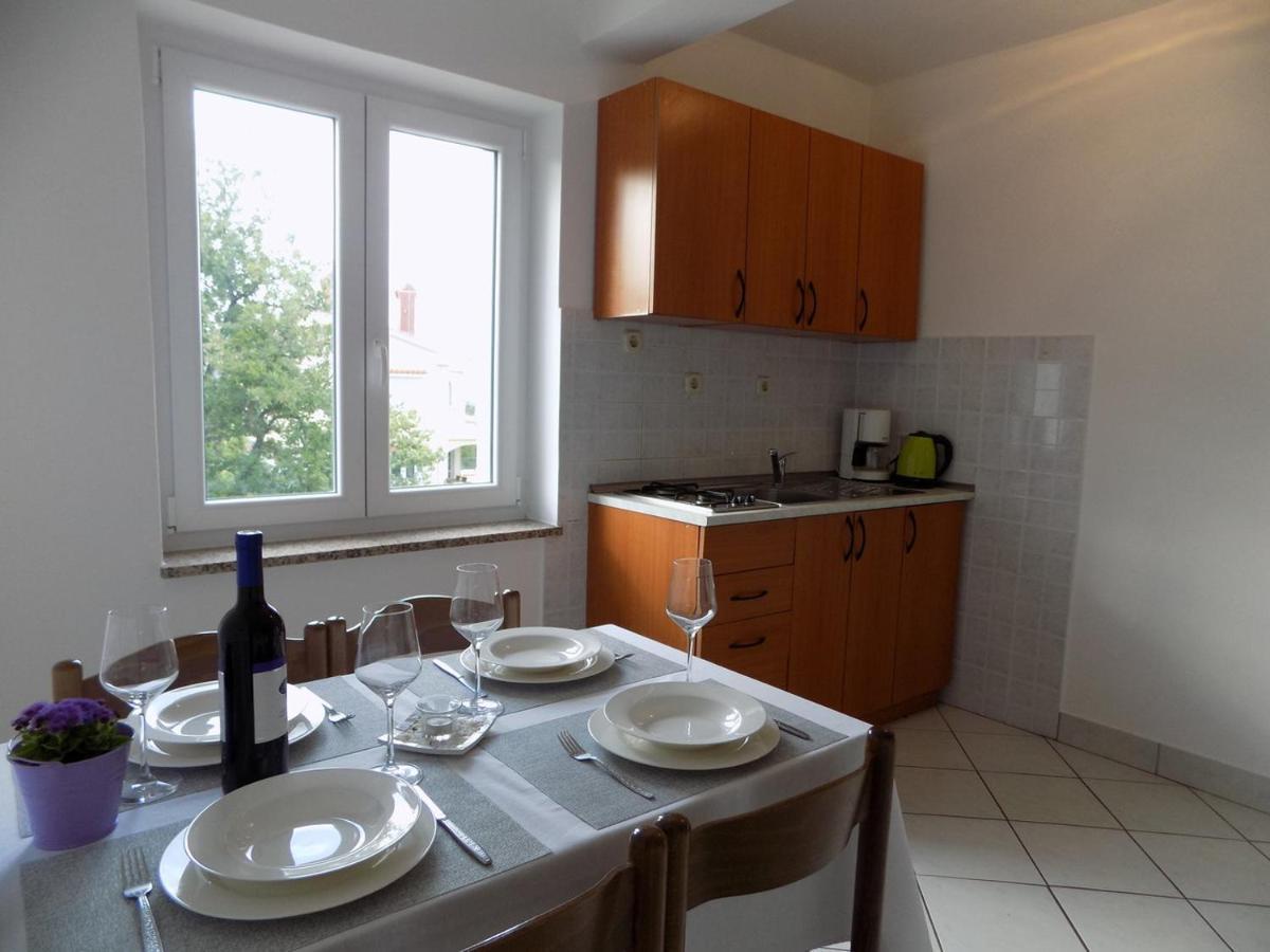 Margareta Appartement Sveti Ivan Dobrinjski Buitenkant foto