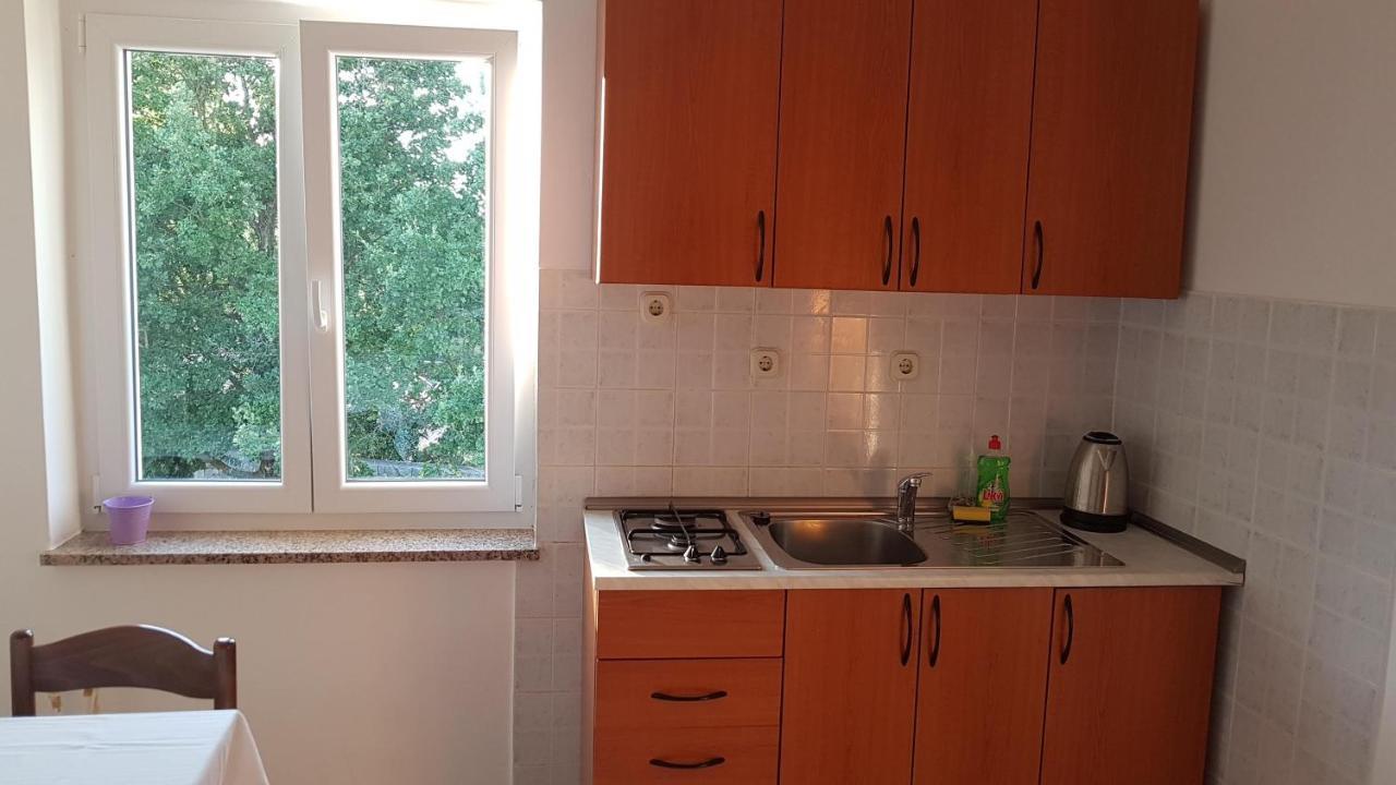 Margareta Appartement Sveti Ivan Dobrinjski Buitenkant foto