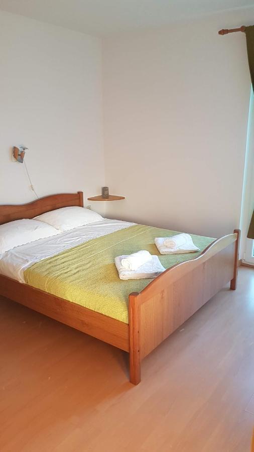 Margareta Appartement Sveti Ivan Dobrinjski Buitenkant foto