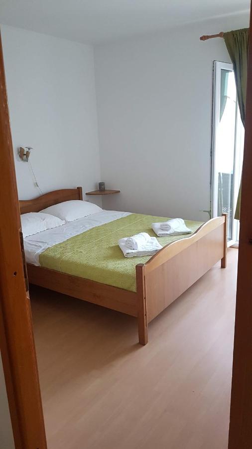 Margareta Appartement Sveti Ivan Dobrinjski Buitenkant foto