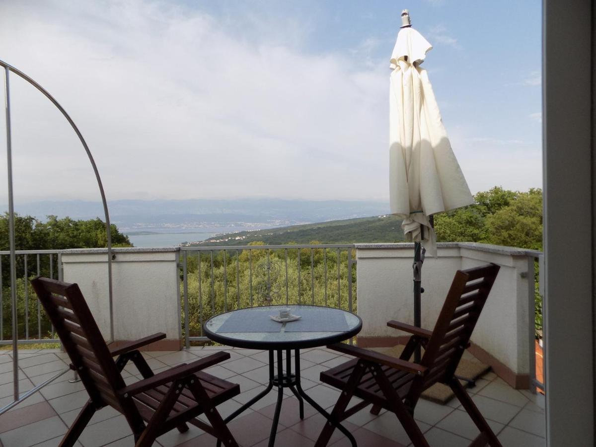 Margareta Appartement Sveti Ivan Dobrinjski Buitenkant foto